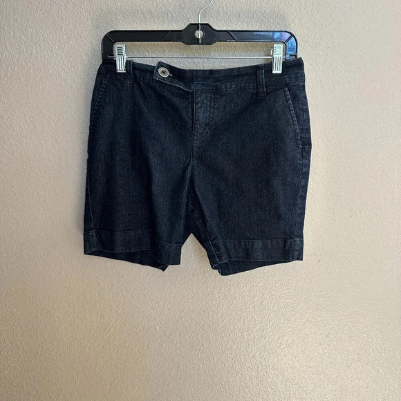 Style & Co Petite Black Shorts‎ Size 6P - Picture 1 of 6